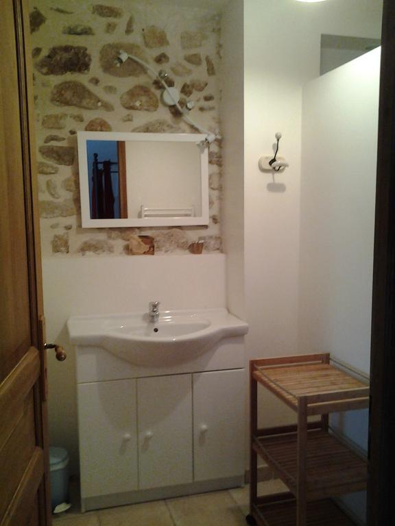 Le Mas De La Musardiere Chambres D Hotes Les Assions Szoba fotó